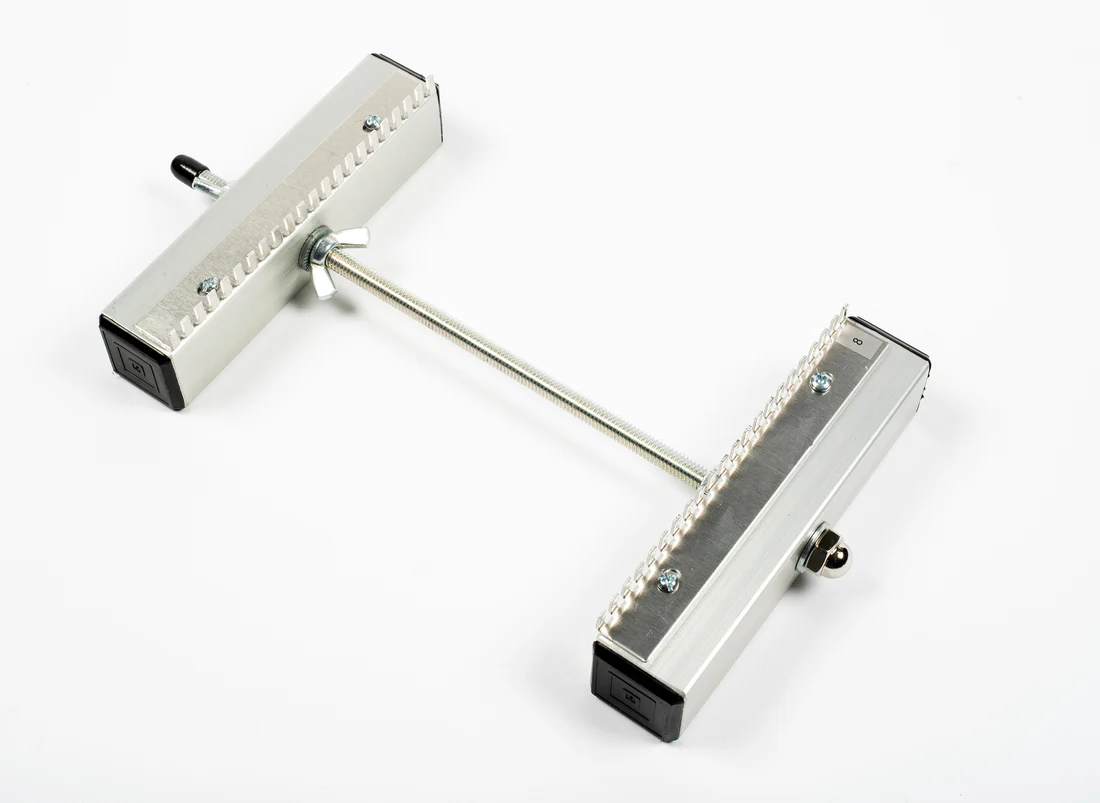 Mirrix 8" Chloe Loom - 8 dent - 1 in stock